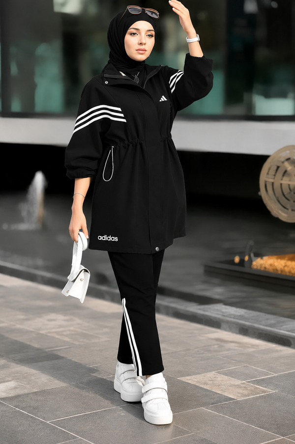 Sports outfit